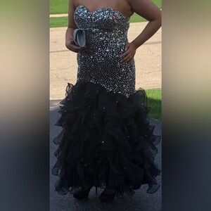 Black mermaid dress with rhinestones